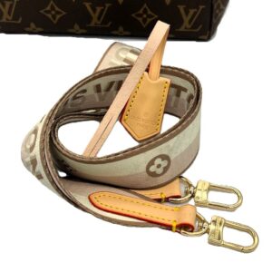 کیف دستی زنانه Louis Vuitton CROISETTE